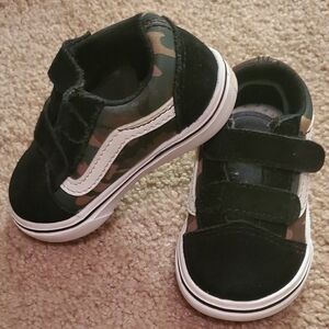 Kids Black Camo Velcro Sneakers